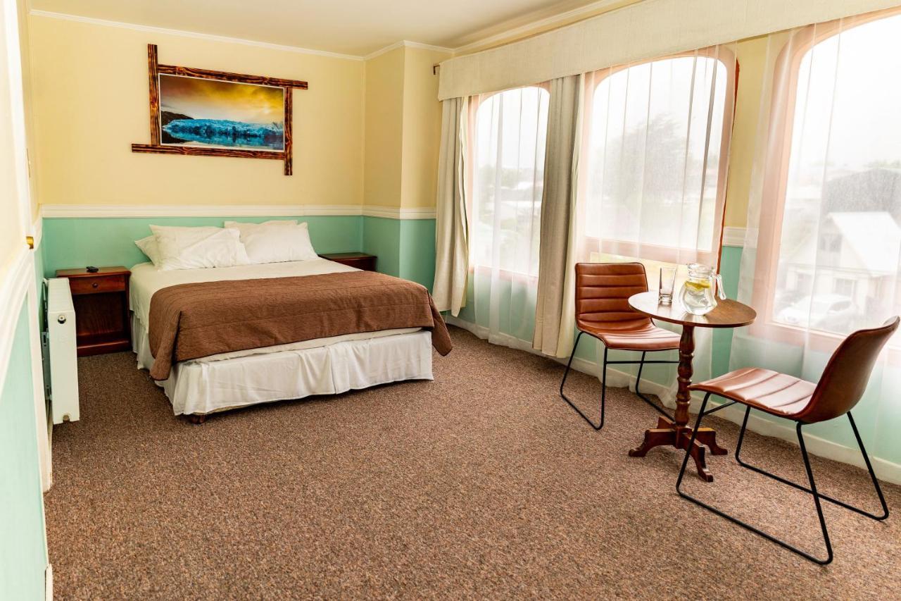 Darwin Hotel ปวยร์โตนาตาเลส ภายนอก รูปภาพ