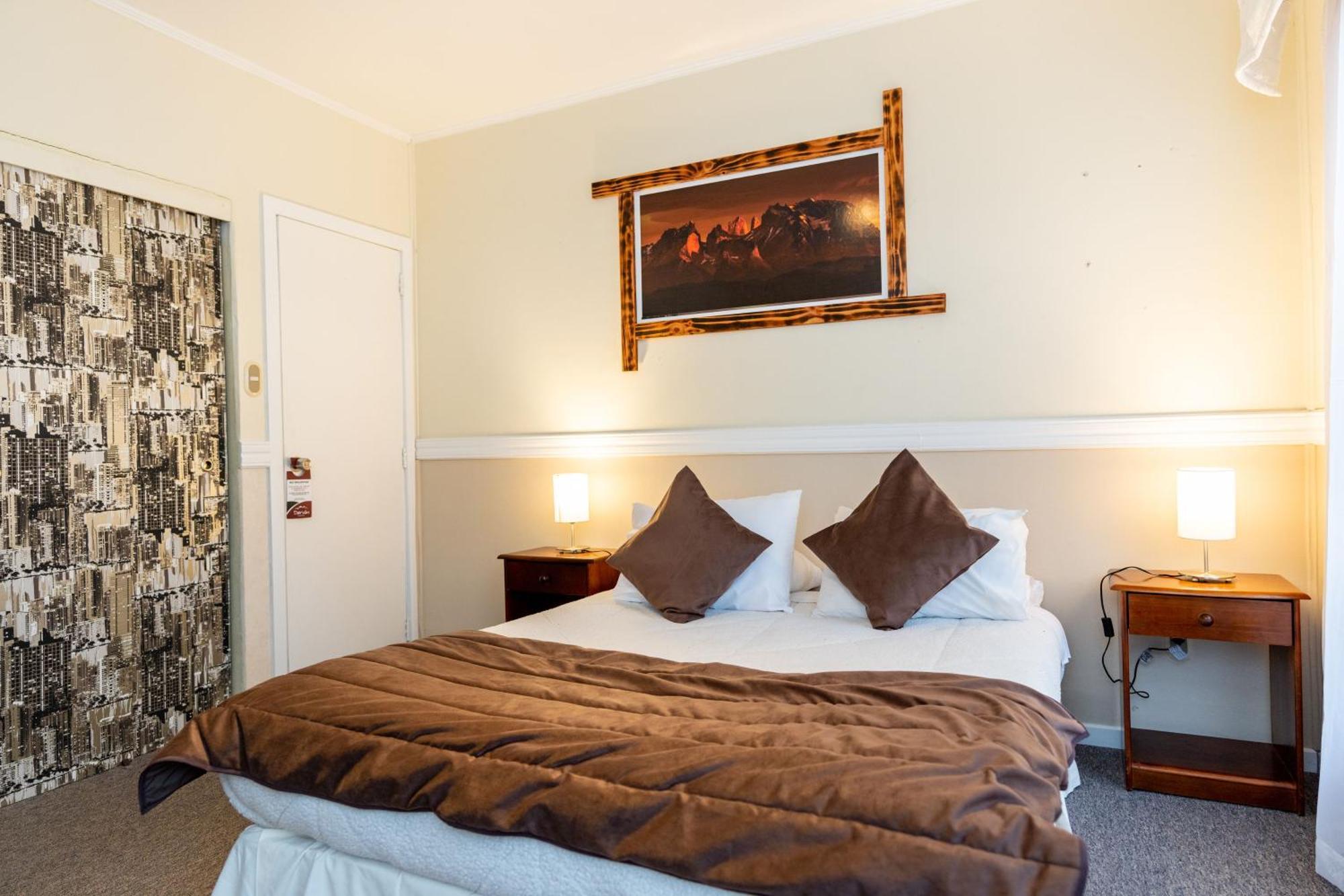 Darwin Hotel ปวยร์โตนาตาเลส ภายนอก รูปภาพ