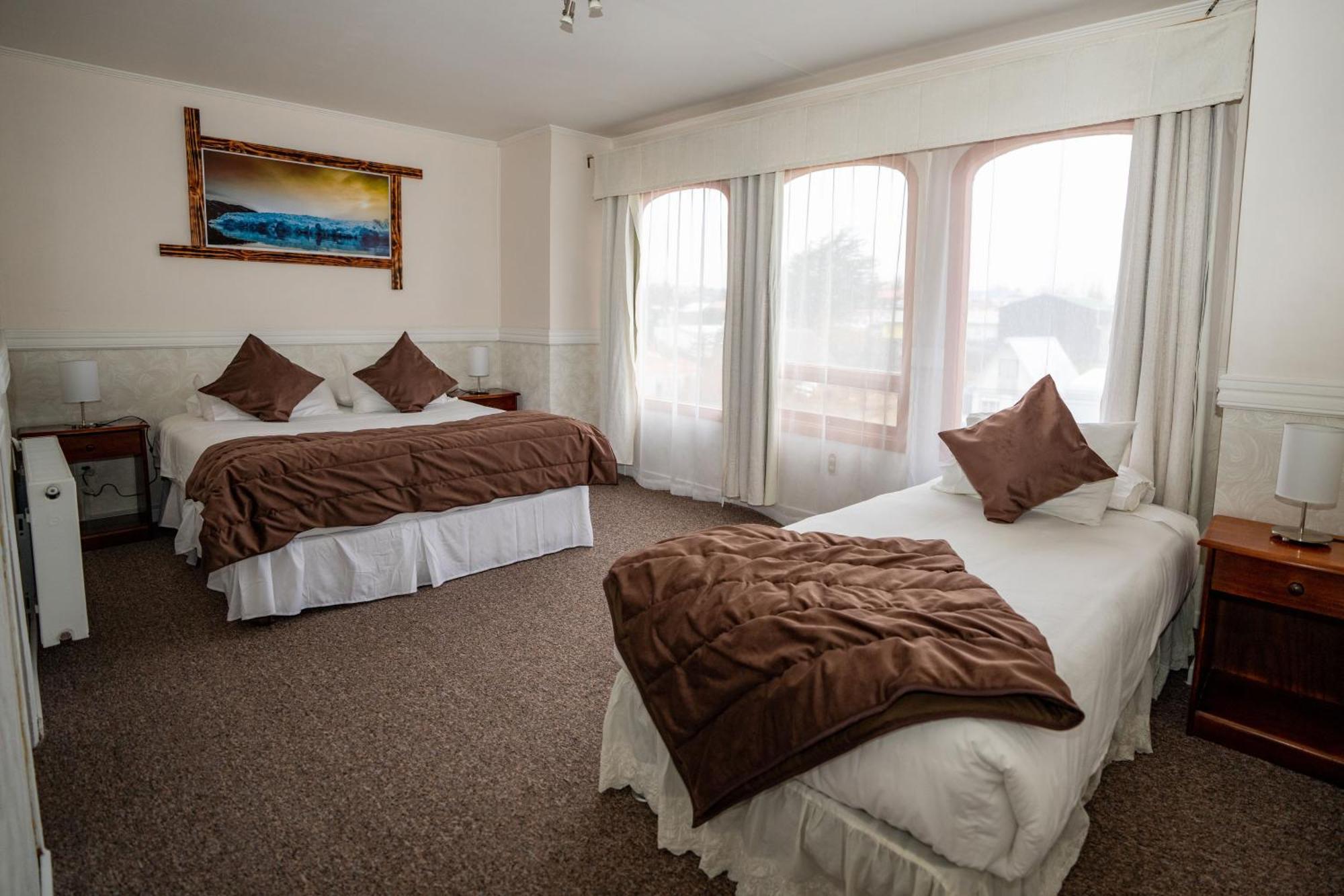Darwin Hotel ปวยร์โตนาตาเลส ภายนอก รูปภาพ