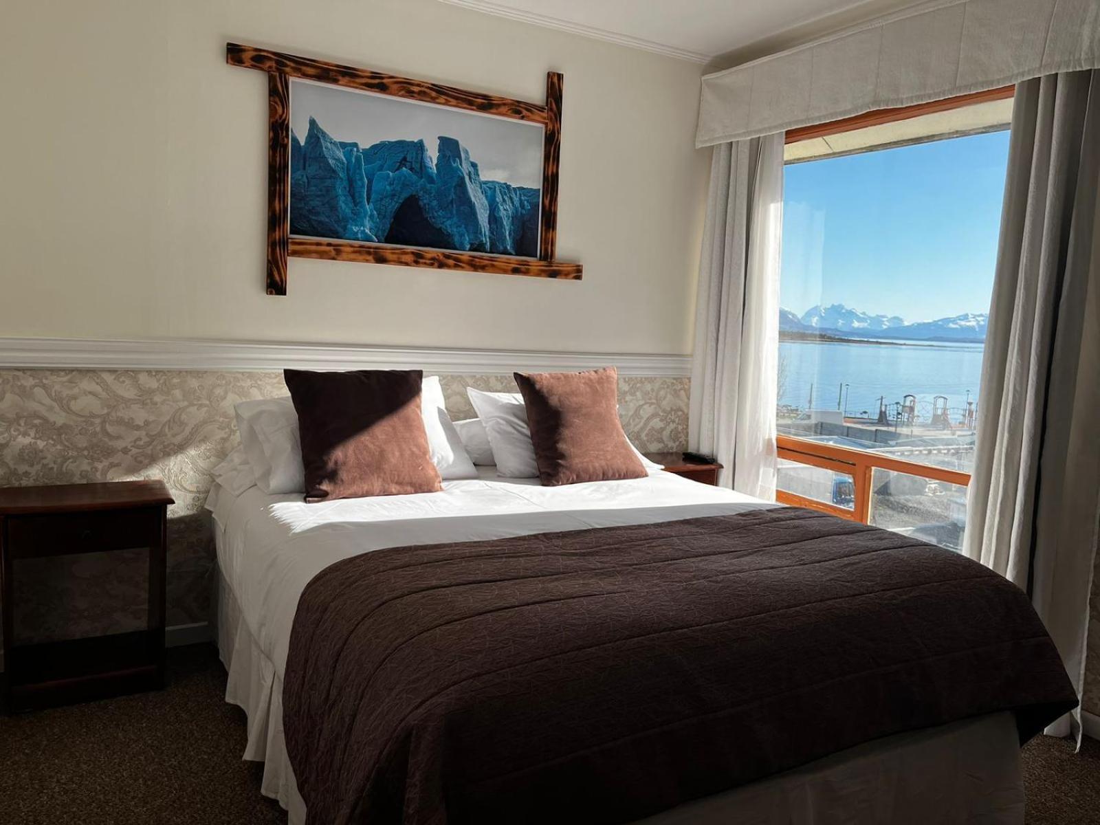 Darwin Hotel ปวยร์โตนาตาเลส ภายนอก รูปภาพ