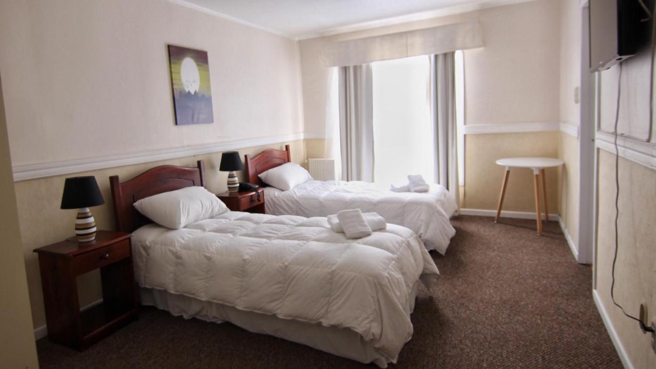 Darwin Hotel ปวยร์โตนาตาเลส ภายนอก รูปภาพ