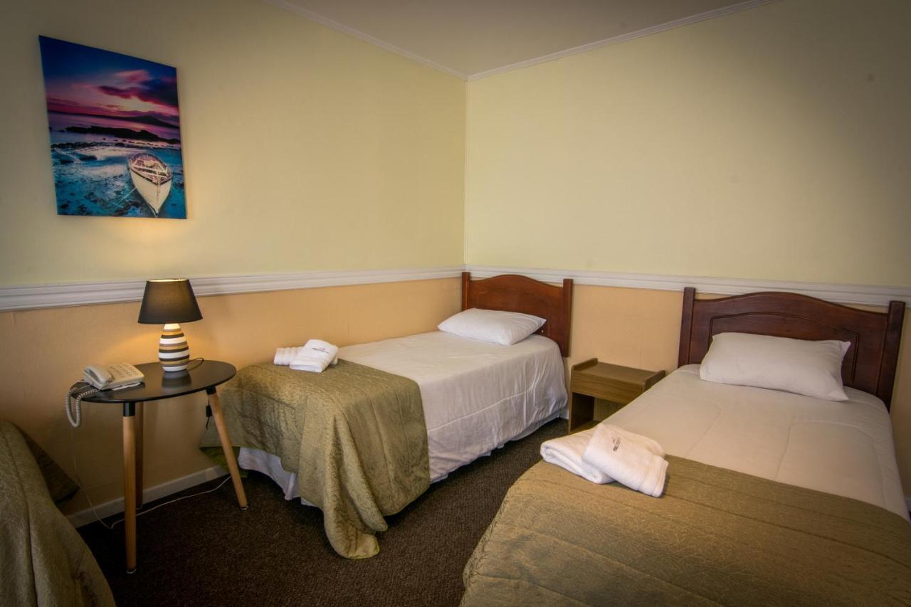 Darwin Hotel ปวยร์โตนาตาเลส ภายนอก รูปภาพ