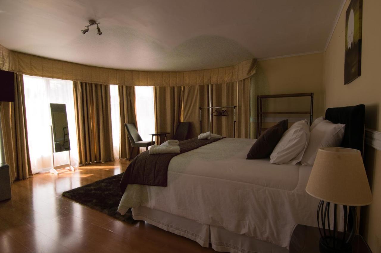 Darwin Hotel ปวยร์โตนาตาเลส ภายนอก รูปภาพ